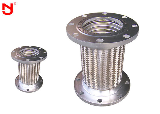A junção de expansão Sprial do metal do encanamento soldado absorve o crescimento térmico com flange